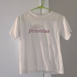 White t shirt princess
